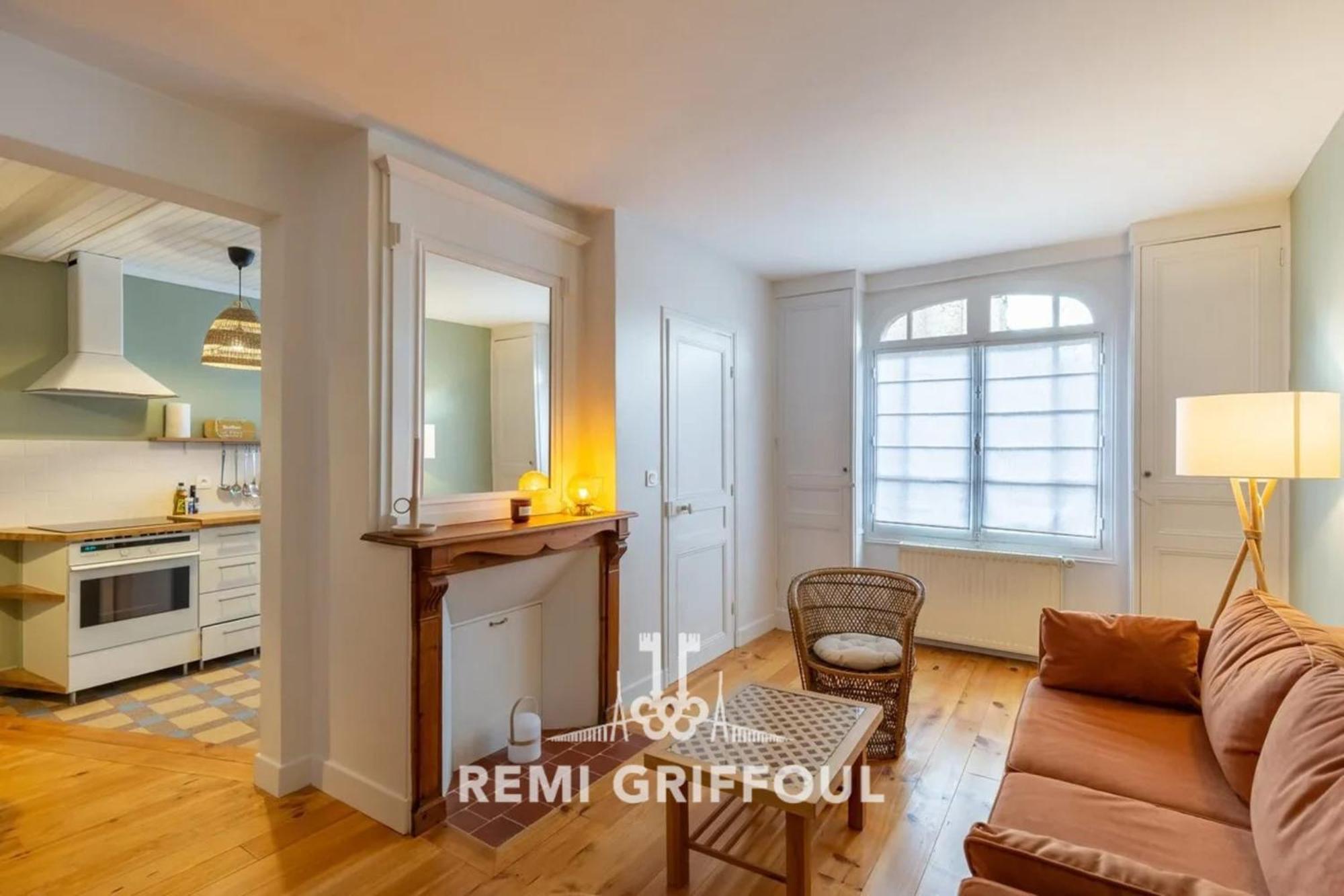 The house next door - 6 people - 3 bedrooms - 2 bathrooms Honfleur Buitenkant foto