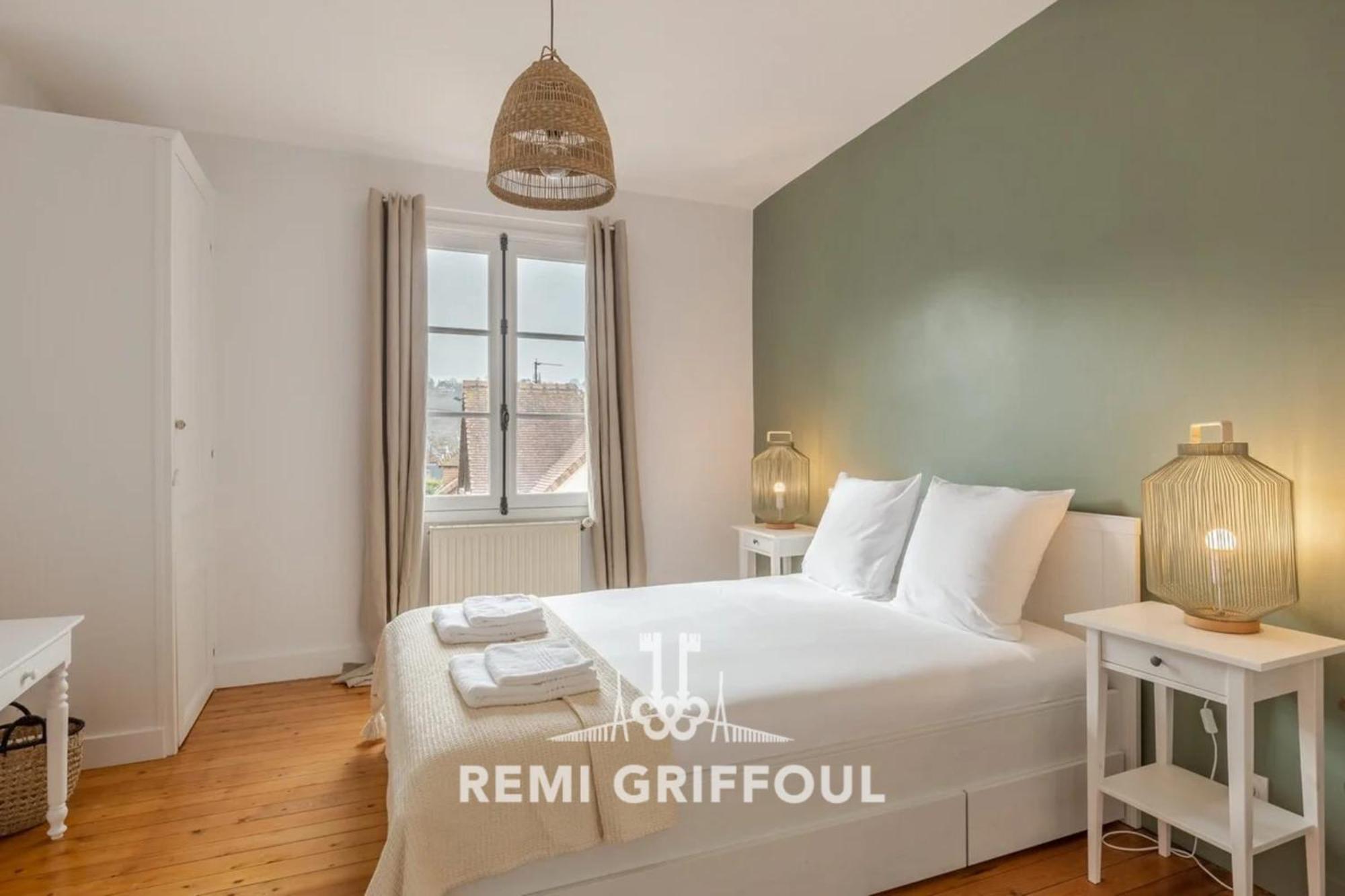 The house next door - 6 people - 3 bedrooms - 2 bathrooms Honfleur Buitenkant foto